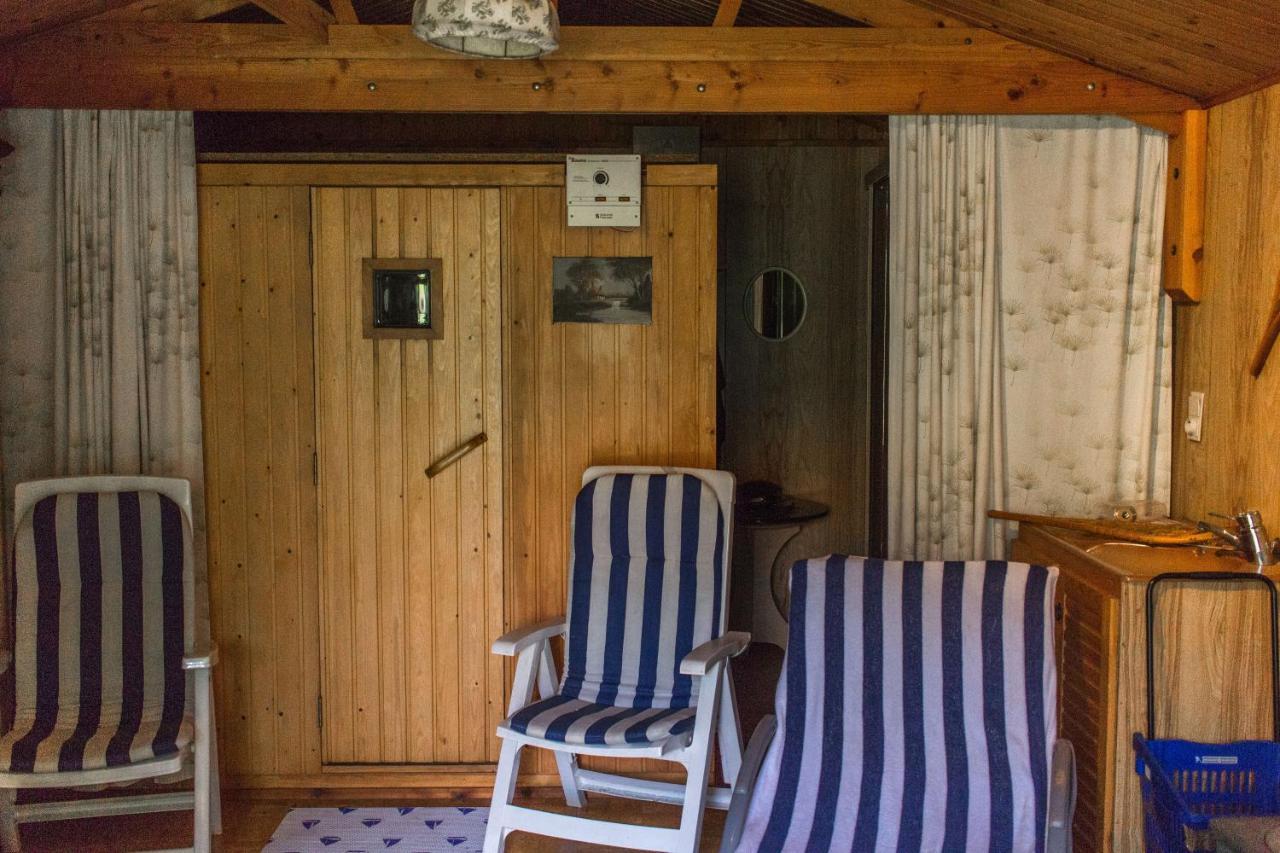 Villa 'T Hemelke Vakantiehuisje Menen Exterior foto